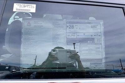 2026 Mitsubishi Outlander SE