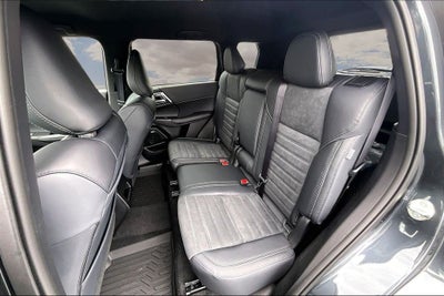 2026 Mitsubishi Outlander SE