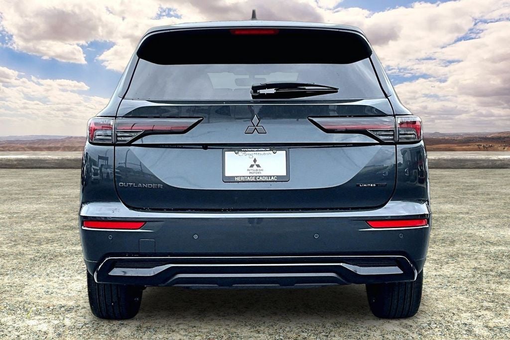 2026 Mitsubishi Outlander SE