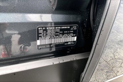2026 Mitsubishi Outlander SE