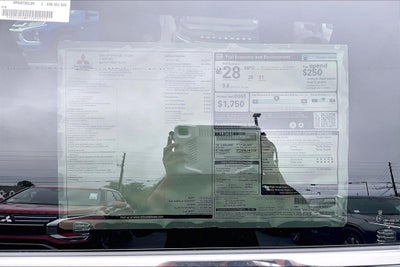2026 Mitsubishi Outlander SE