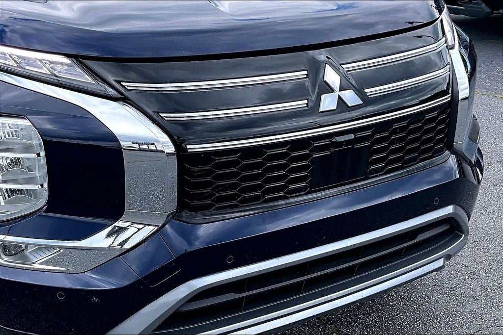 2025 Mitsubishi Outlander SEL