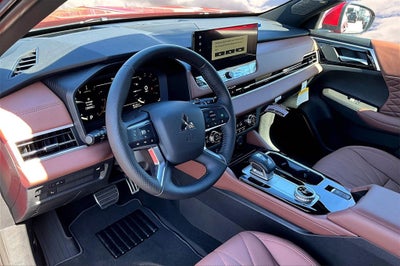2025 Mitsubishi Outlander SEL