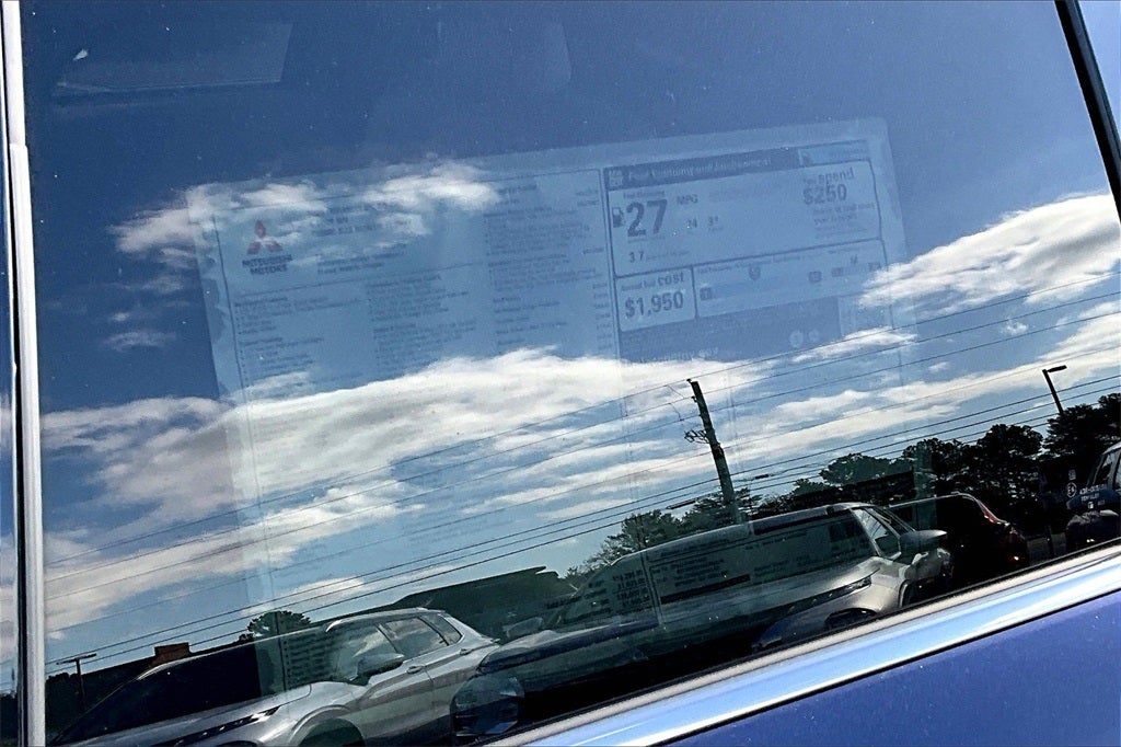 2025 Mitsubishi Outlander SEL