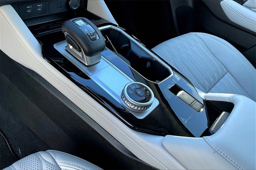 2025 Mitsubishi Outlander SEL