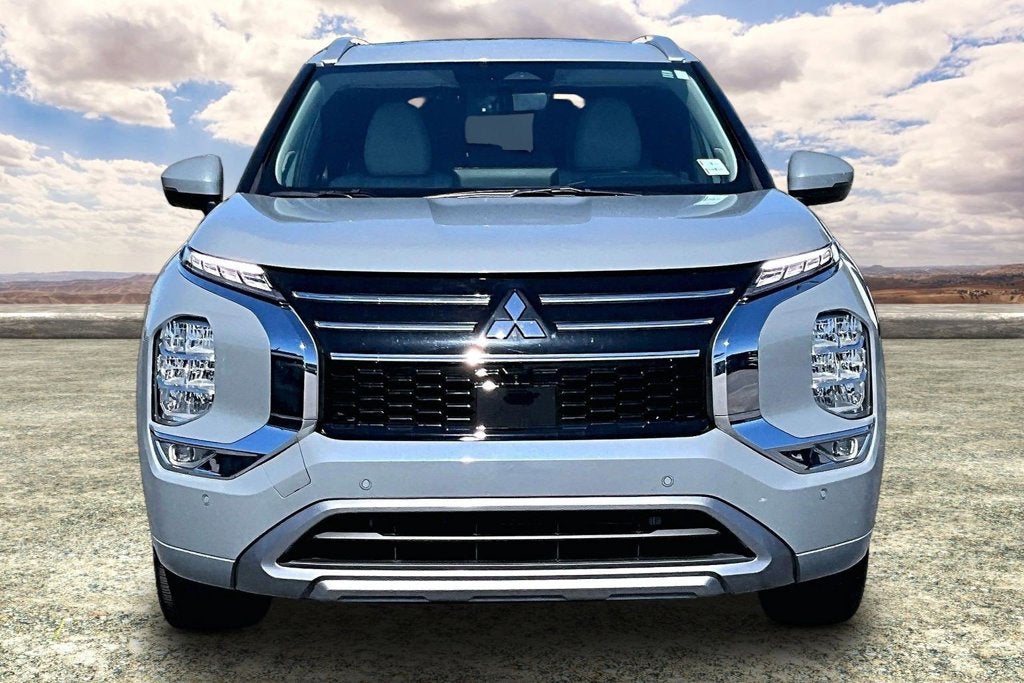 2025 Mitsubishi Outlander SEL