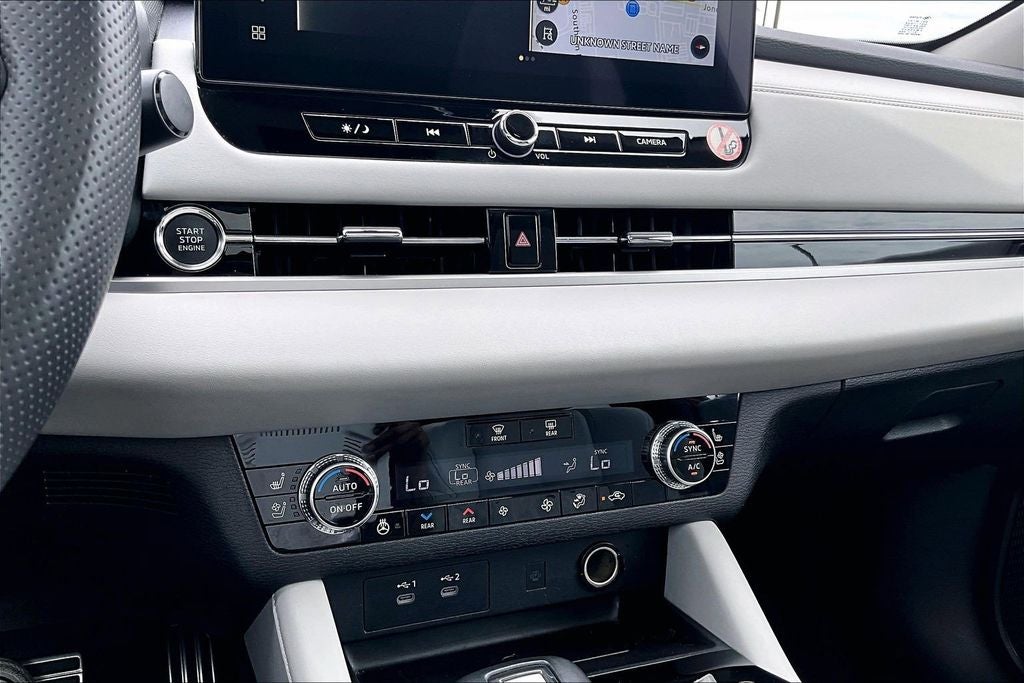 2025 Mitsubishi Outlander SEL