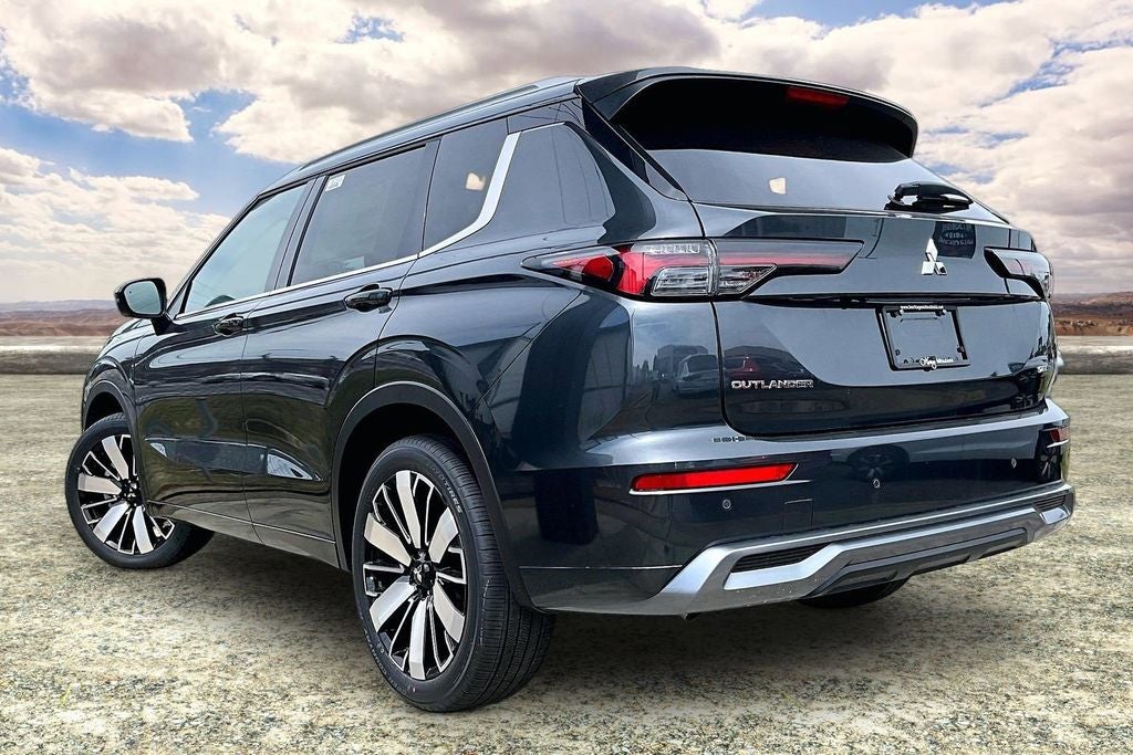 2026 Mitsubishi Outlander SEL