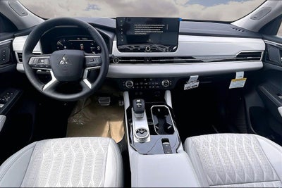 2026 Mitsubishi Outlander SEL