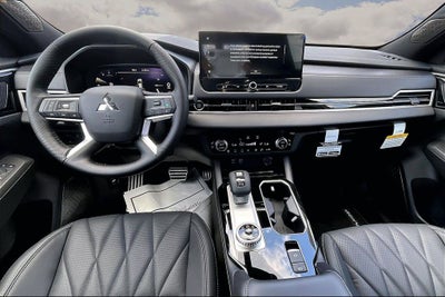 2026 Mitsubishi Outlander SEL