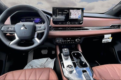 2026 Mitsubishi Outlander SEL