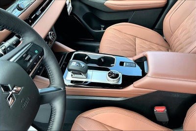 2026 Mitsubishi Outlander SEL