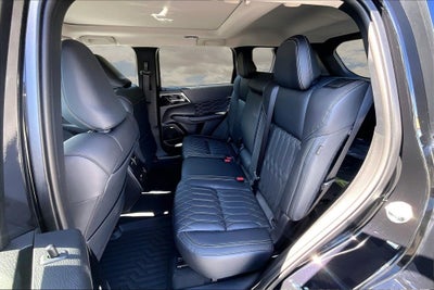 2026 Mitsubishi Outlander SEL