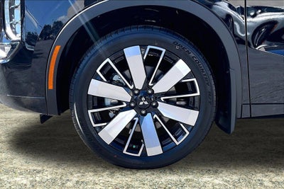 2026 Mitsubishi Outlander SEL