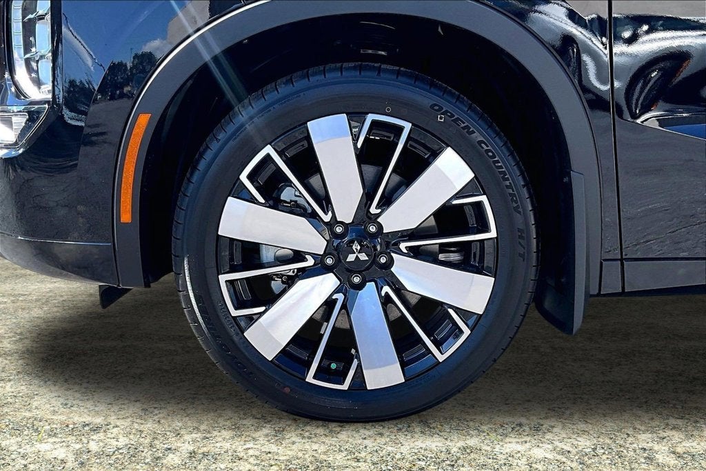2026 Mitsubishi Outlander SEL