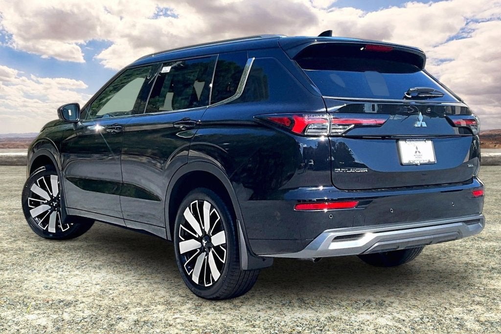 2026 Mitsubishi Outlander SEL