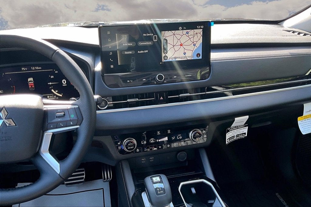 2026 Mitsubishi Outlander SEL