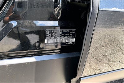 2026 Mitsubishi Outlander ES