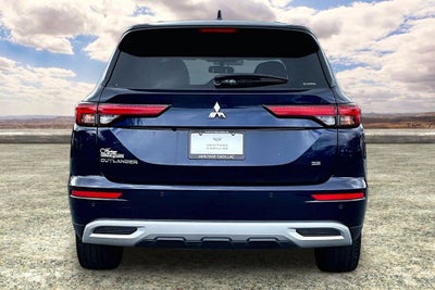 2024 Mitsubishi Outlander SE