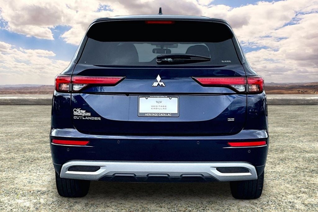 2024 Mitsubishi Outlander SE