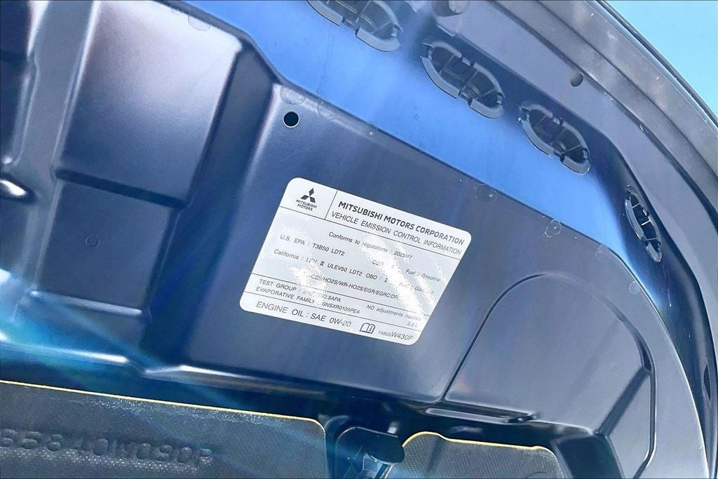 2025 Mitsubishi Outlander SE