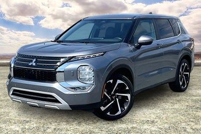 2024 Mitsubishi Outlander SE