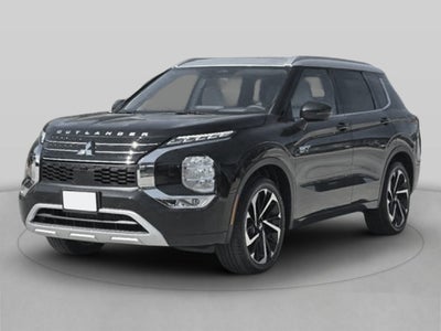 2025 Mitsubishi Outlander Base
