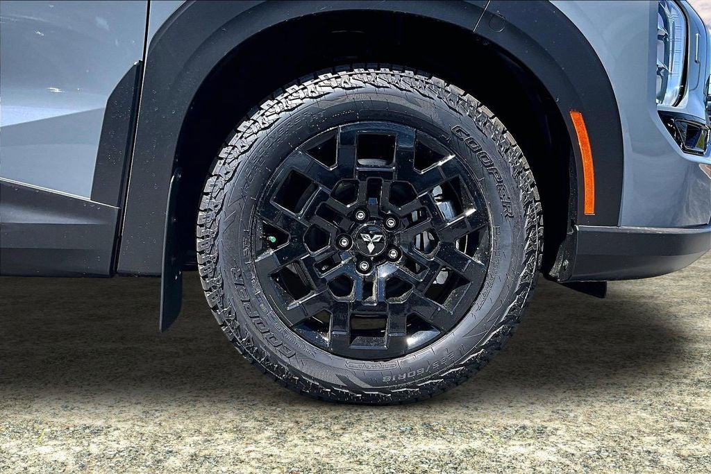 2026 Mitsubishi Outlander Trail Edition