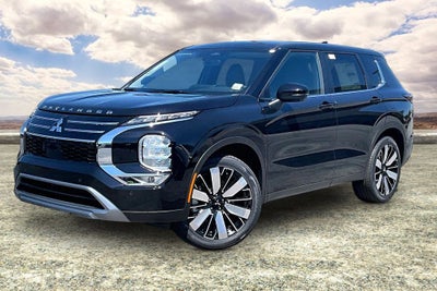 2026 Mitsubishi Outlander SE