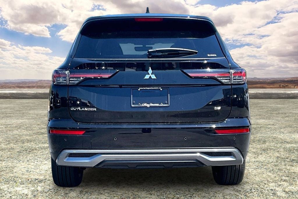 2026 Mitsubishi Outlander SE