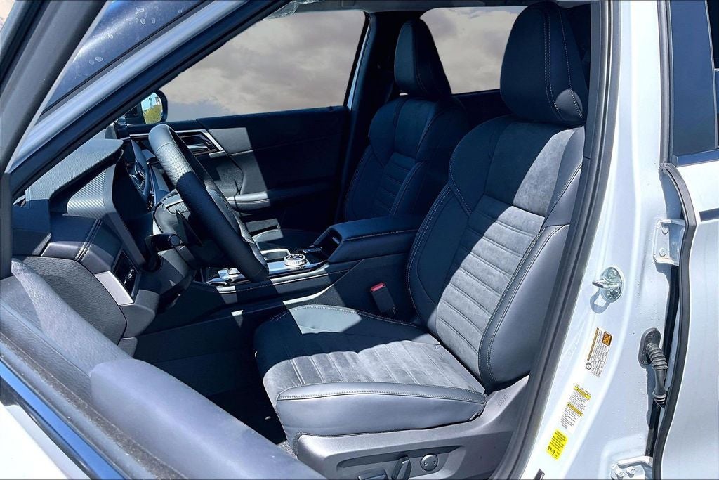 2026 Mitsubishi Outlander Trail Edition