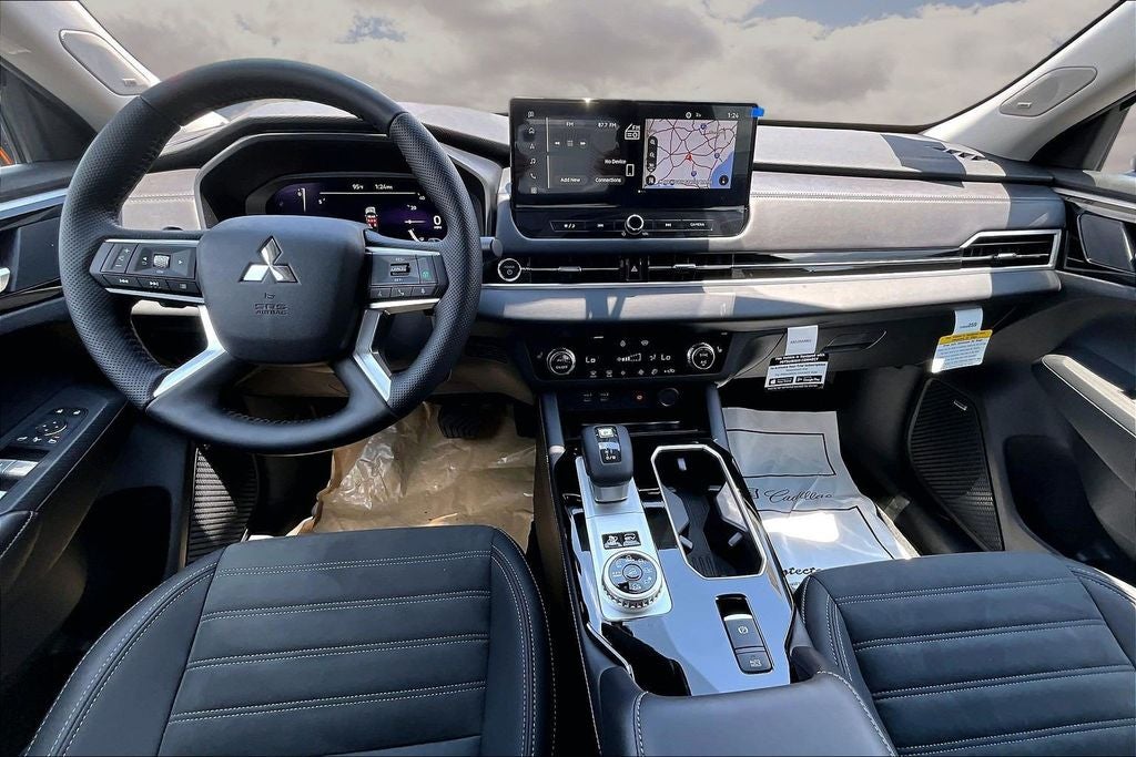 2026 Mitsubishi Outlander PHEV SE