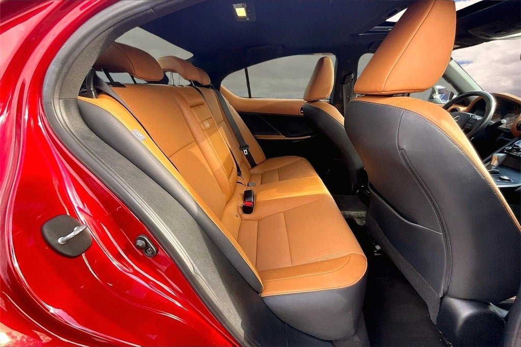 2023 Lexus IS 350 F SPORT Design