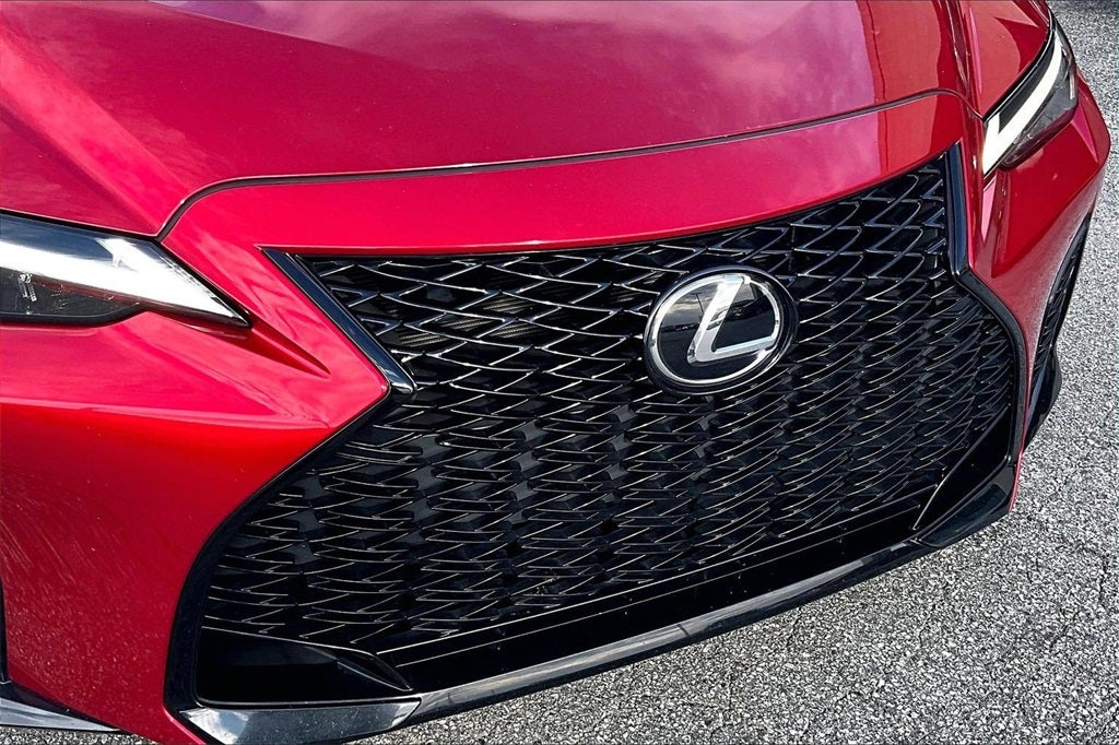2023 Lexus IS 350 F SPORT Design