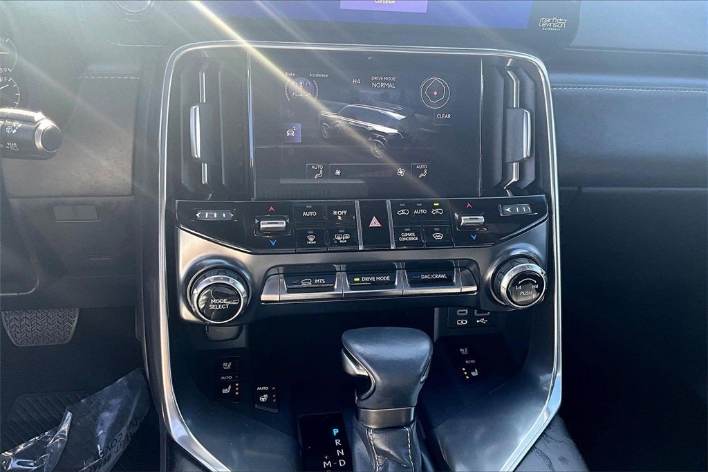 2023 Lexus LX 600 Premium