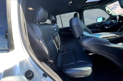 2023 Lexus LX 600 Premium