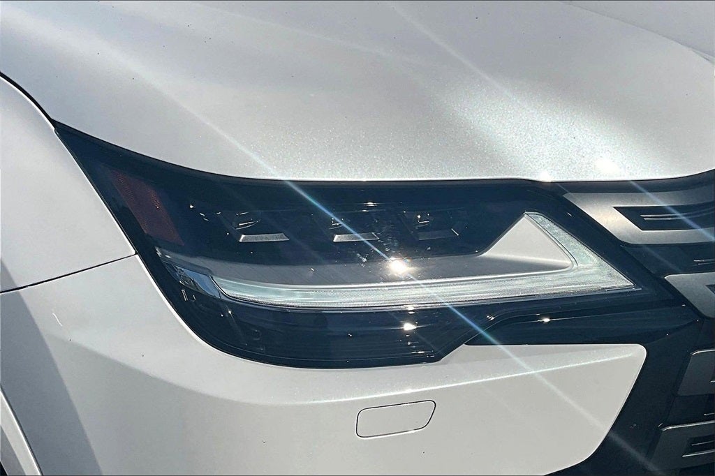 2023 Lexus LX 600 Premium