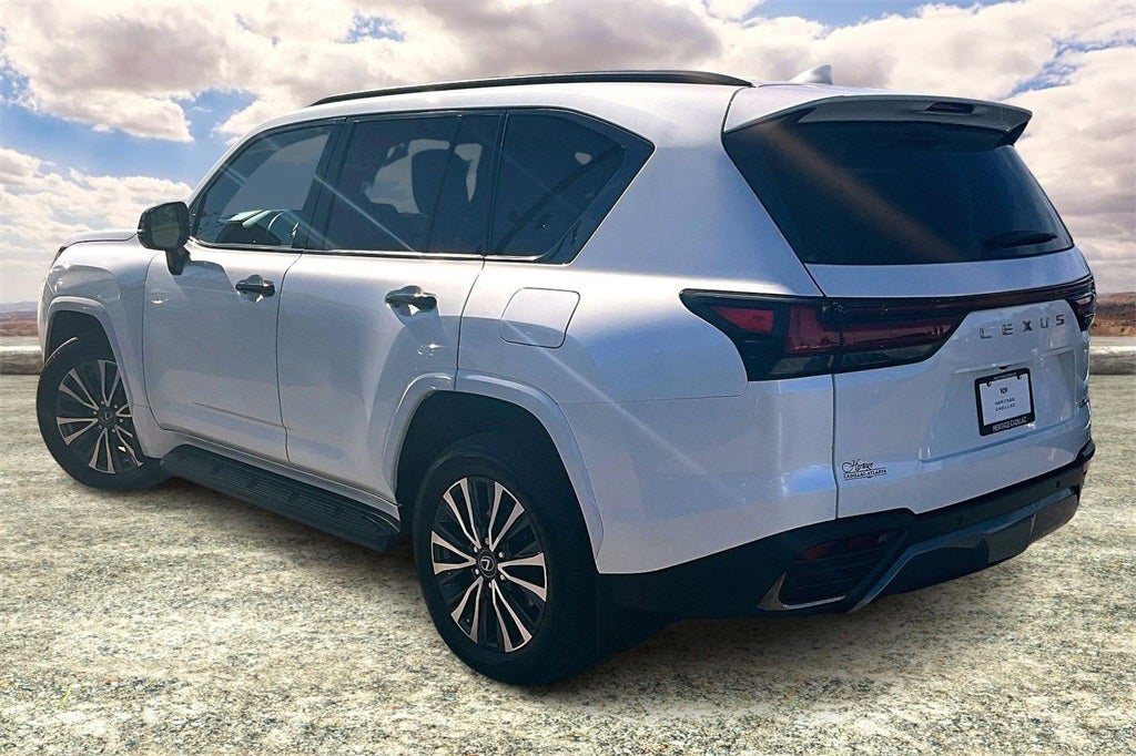 2023 Lexus LX 600 Premium