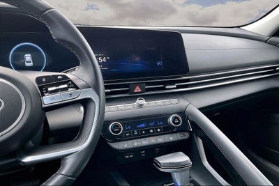 2024 Hyundai Elantra Limited