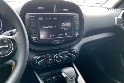 2023 Kia Soul LX