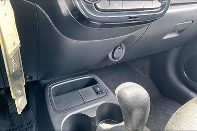 2024 Mitsubishi Mirage LE
