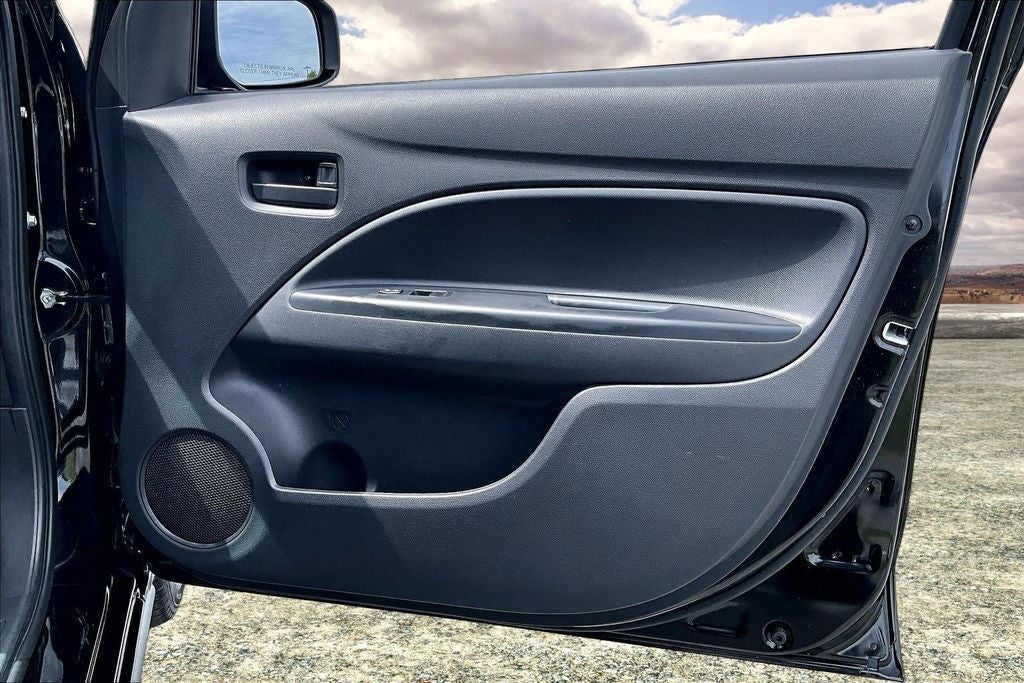 2024 Mitsubishi Mirage LE