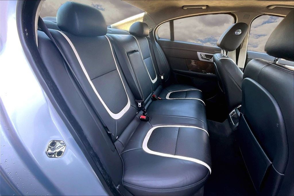 2012 Jaguar XF Portfolio