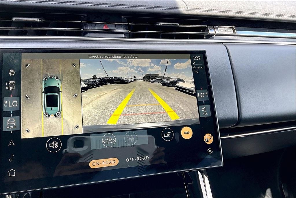 2025 Land Rover Range Rover Sport SE