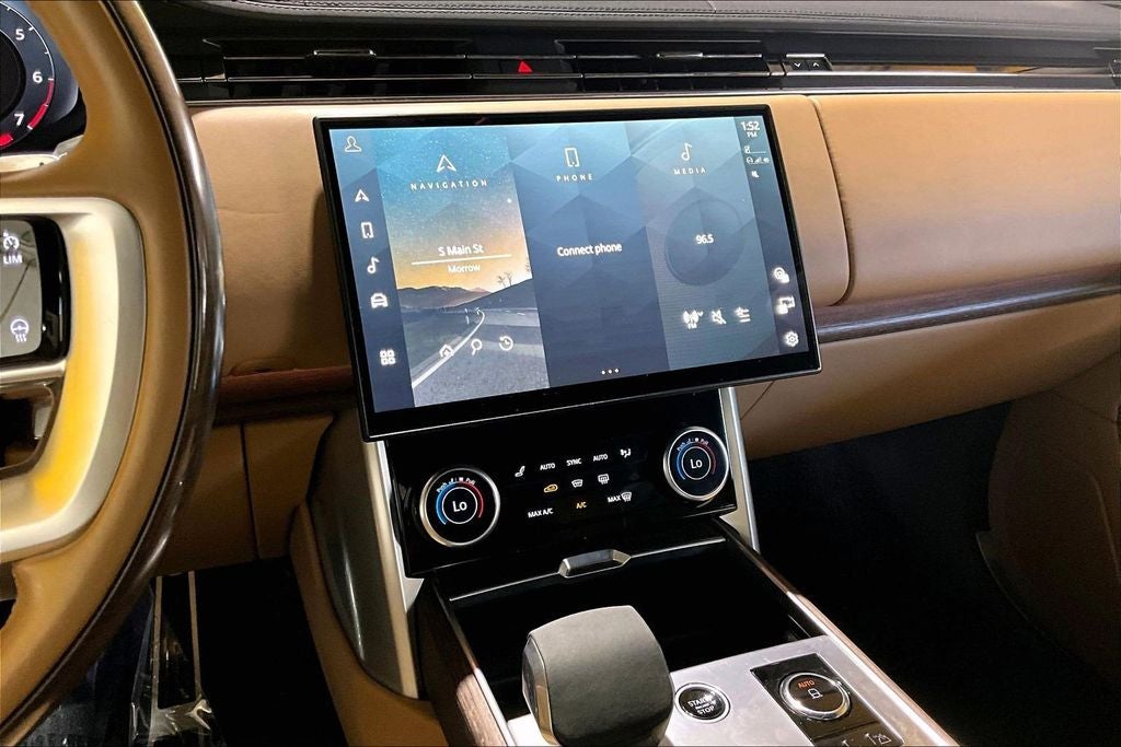 2023 Land Rover Range Rover SE