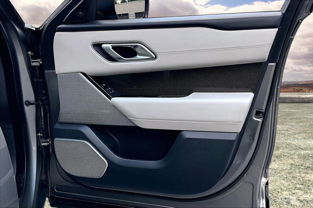 2018 Land Rover Range Rover Velar First Edition