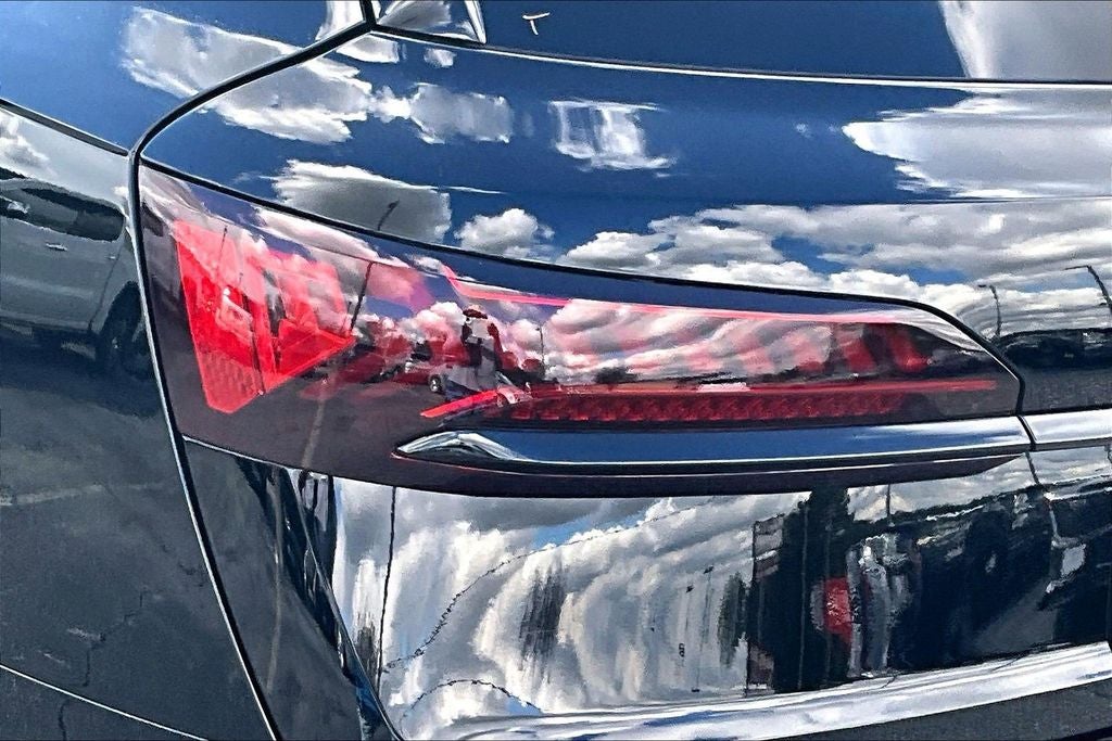 2020 Audi Q7 55 Premium Plus quattro