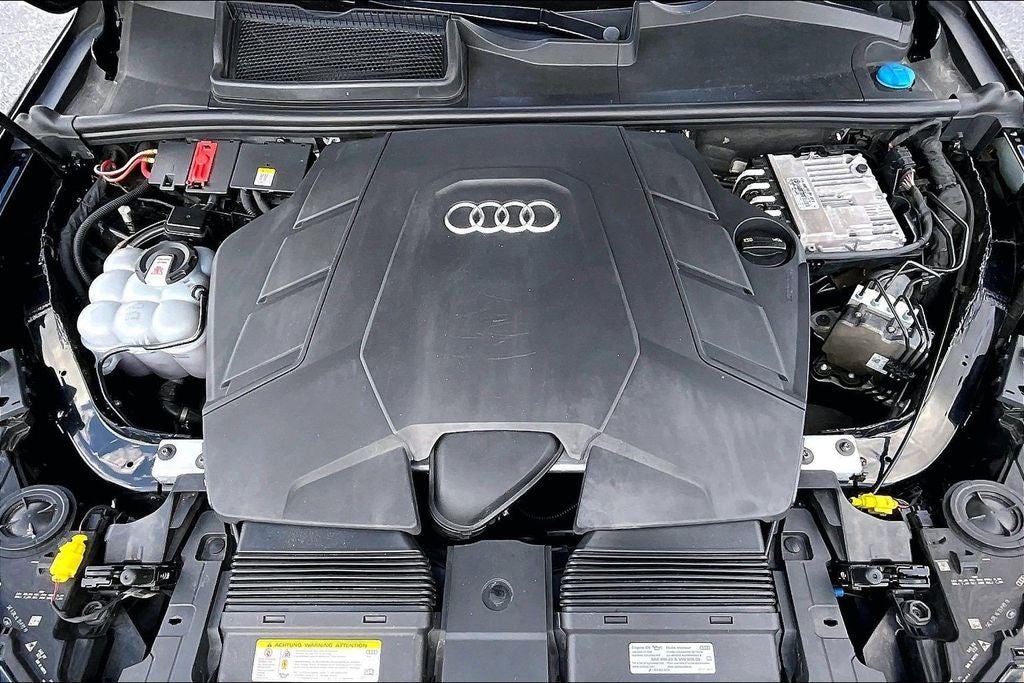 2020 Audi Q7 55 Premium Plus quattro