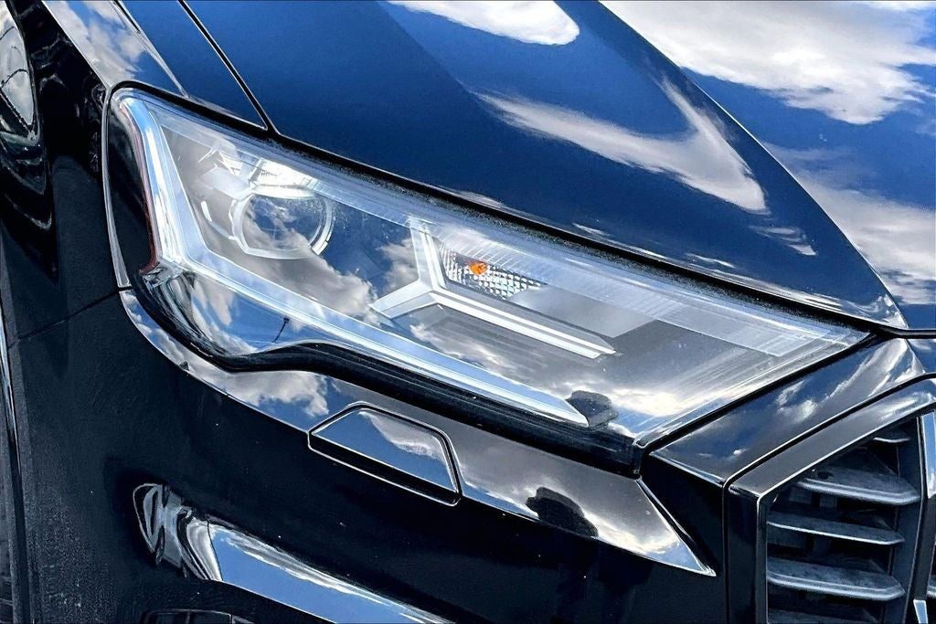 2020 Audi Q7 55 Premium Plus quattro