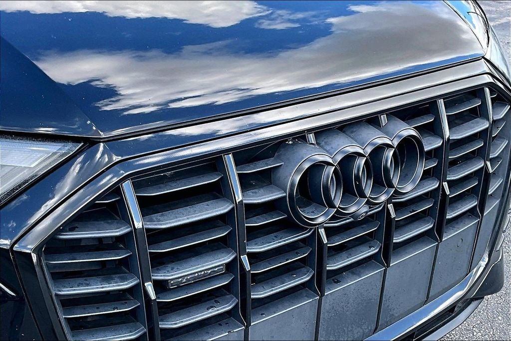 2020 Audi Q7 55 Premium Plus quattro